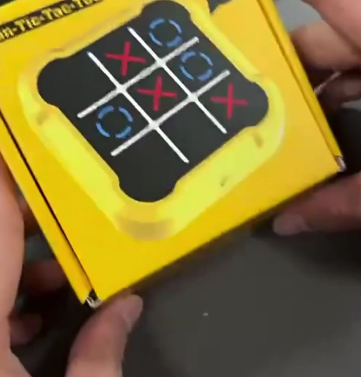 TIC TAC TOE CALAMIRI